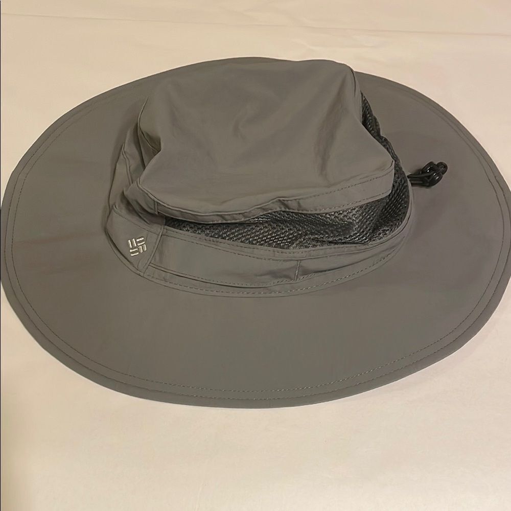 Columbia Gray Sun Hat